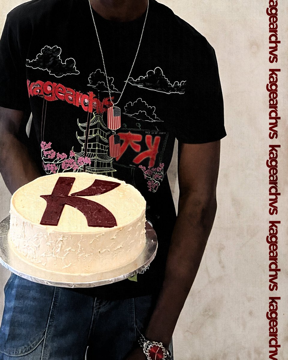 kagearchvs's tweet photo. one year of kagearchvs https://t.co/cVJfuoQxDl
