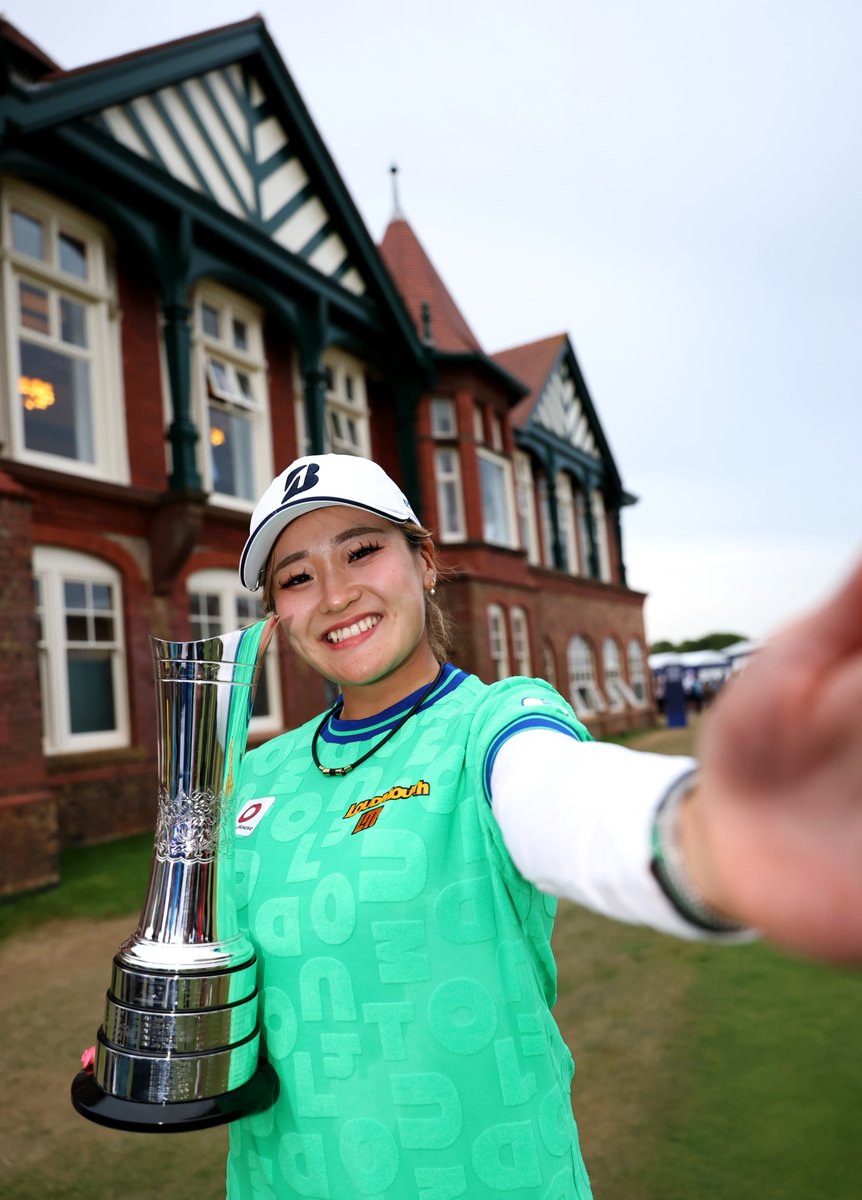 LPGA's tweet photo. Shiho's first #LPGAWinnerSelfie ☝️ https://t.co/6IMymcLuzR