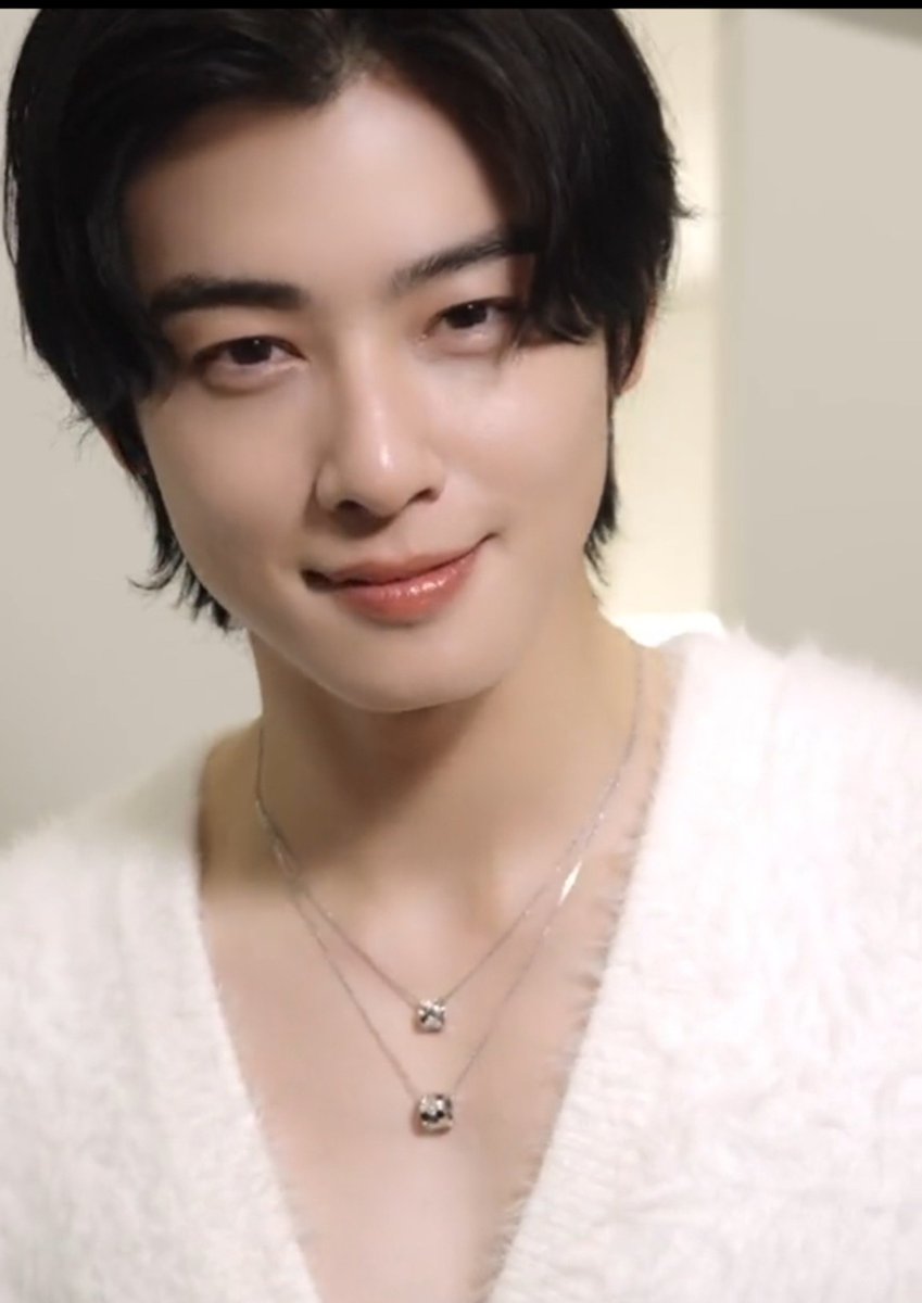 EunwoosDays's tweet photo. D-177
Day 372
#CHAEUNWOO #차은우 #이동민  
2026.08.03 https://t.co/YLXrs9tvrw
