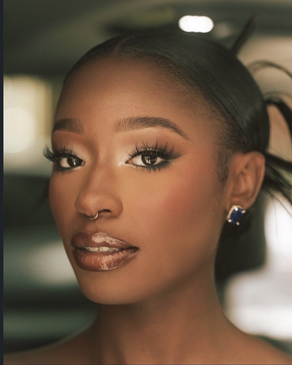 nigerian1001's tweet photo. these headshots are so gorgeous https://t.co/hSPYkzuQDR