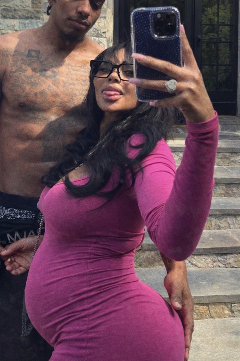ushouldfw69 tweet picture