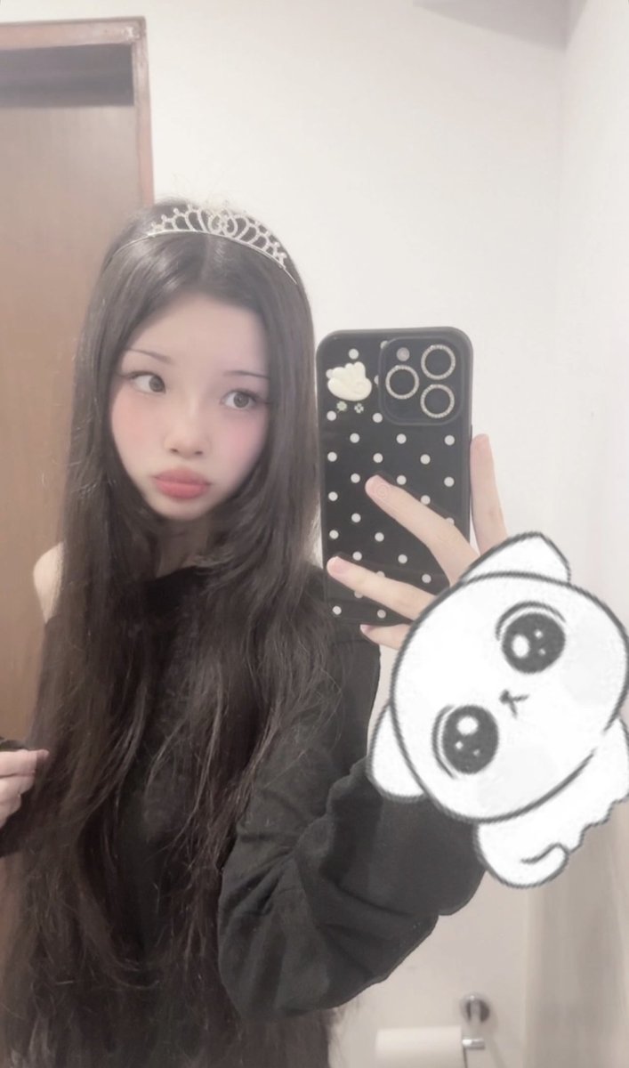 waiifwu's tweet photo. little princess #egirl #cute https://t.co/8qrr3LEWqU
