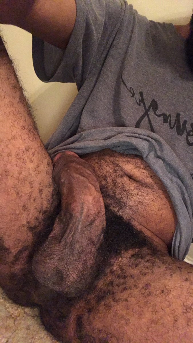 TennesseeBator's tweet photo. Always down to represent the hairy bros. Thank you @BatematesApp for always highlighting Bators in the BEST way possible. https://t.co/2hJSP3eNEM