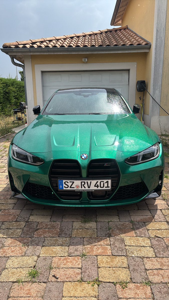 aminsh_Ycb's tweet photo. Juste une voiture et une copine 🥰🥰 https://t.co/U4nqK4yKJG