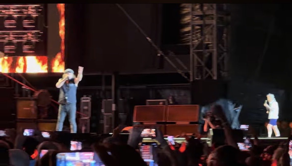 ACDCtweets's tweet photo. AC/DC - Highway to Hell, Las Vegas NV, 8/1/2026 live https://t.co/pNX2lK65Xq via @YouTube https://t.co/Ip3rEKX6W8