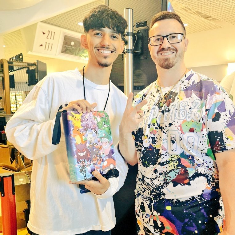 iNSPIREZ_'s tweet photo. Gotta be my favorite picture from champs. Shoutout the kid @SwootyWRLD Your future is bright and keep God close 🙏 https://t.co/JYqAiObzvM