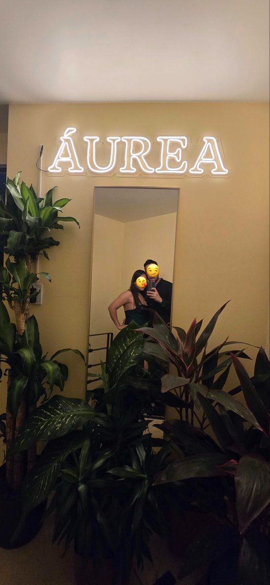 Exploraplacer's tweet photo. @AureaRooftopSw nos la pasamos increíble. Todo muy a gusto, muchas parejas muy lindas. 👌🏼 Muchos perros pero mal portados 😈

Excelentes anfitriones, súper atentos y muy buen vibe @PerseoyAndrome 😘 https://t.co/EIKTtC5cnq