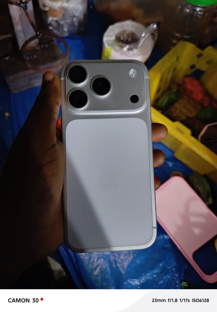 deuce_et_one's tweet photo. 17 pro 256gb
bh 100
cc008
13800ghc https://t.co/OpBPwGCucL