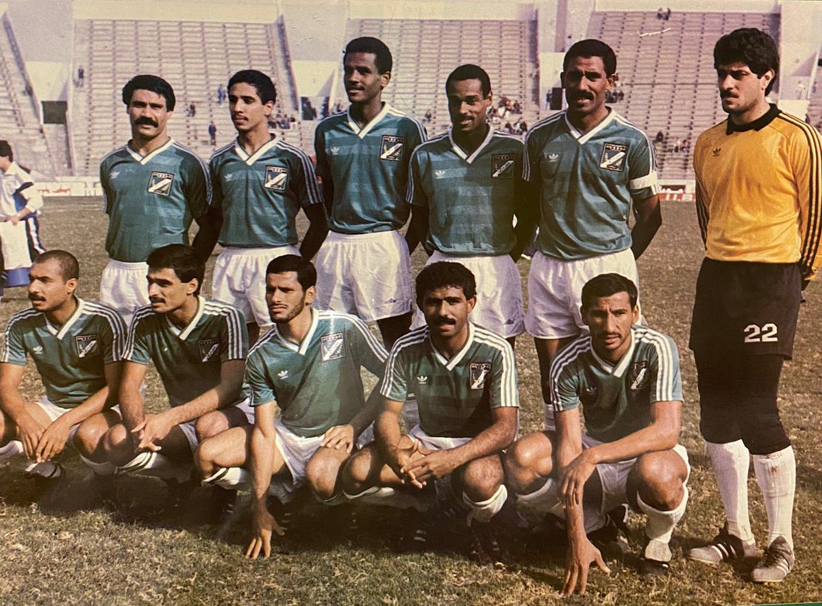 adnan_abul84's tweet photo. خالص العزاء للأسرة العرباوية والرياضية كافة بوفاة عنبر سعيد أحد نجوم القلعة الخضراء ومنتخب الكويت السابق لكرة القدم والذي حقق خلال حقبة الثمانينات وأوائل التسعينات عدة بطولات وانجازات لا تنسى نسأل الله عز وجل أن يرحمه ويسكنه فسيح جناته https://t.co/P4mjU7FQQq