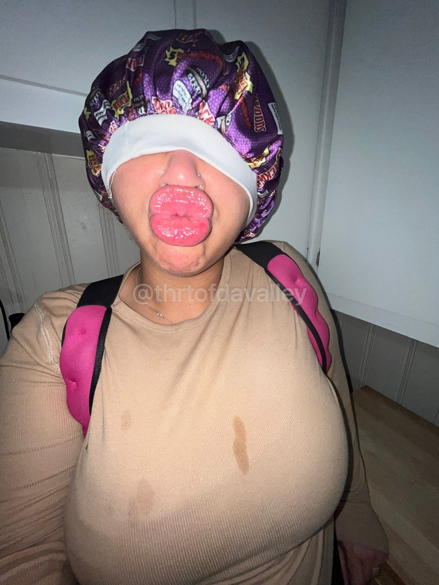 thrtofdavalley's tweet photo. #lips #dsl #ebony #ebonydsl #biglips #lipfetish #fetish #ducklips #glossy #glossylips #thot #gooner #gooners #gooning #goonfuel #nutty #lightskin #baddie #baddies #bonnet #dslaf #red #upclose #closeup #fineshit #bop #nsfw #explore https://t.co/LNBnWyJavG