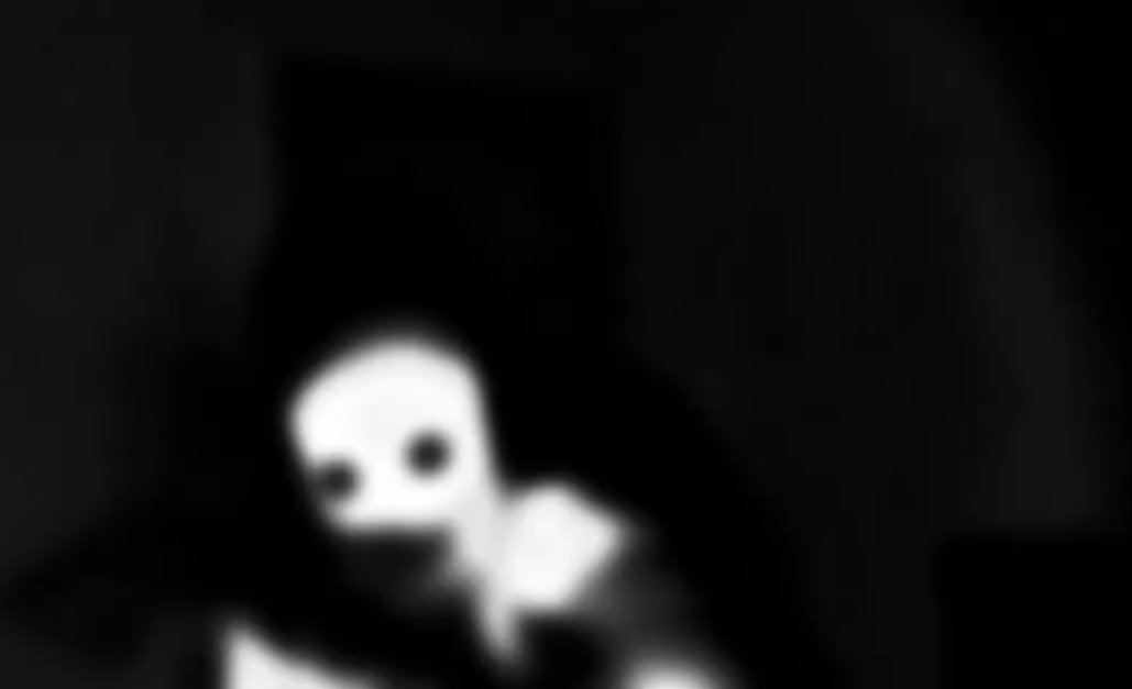 BlueIsClueless1's tweet photo. BlueIsClueless is a webseries in the style of Marble Hornets and a rewrite of popular creepypastas like Jeff The Killer, Eyeless Jack and many others. 

I will put some screenshots of the series in this post

link in bio

#creepypasta #slenderverse #slenderman #eyelessjack https://t.co/4QoRZCbbJk