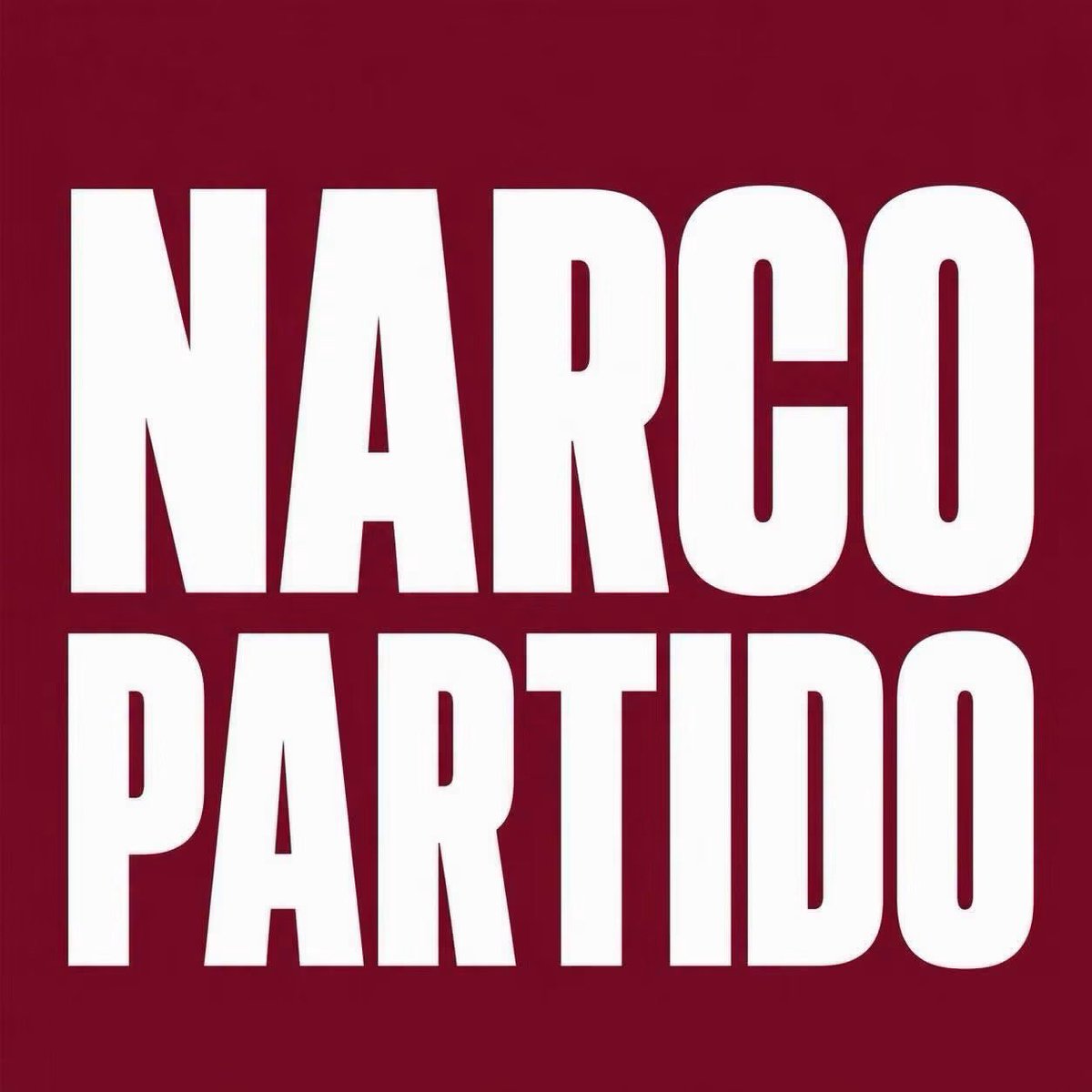 GrailVazquez's tweet photo. @rocionahle En Veracruz no habrá seguridad pero eso sí fiesta hay de
Sobra https://t.co/5ayFJPtGxX