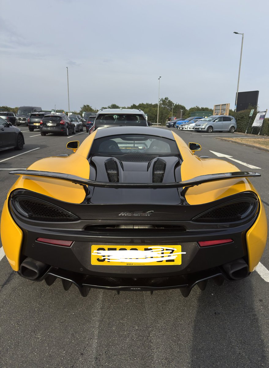 buckotrades's tweet photo. McLaren 570S @ 22

all glory to God

4 years ago I was up at 2am stacking shelves…

just try. you never know what might happen. https://t.co/lEIPLmnA0A