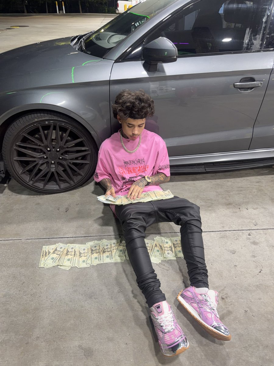 Jxyhrd2's tweet photo. #fyp #viral #lightskin https://t.co/NrjJIBQtGn