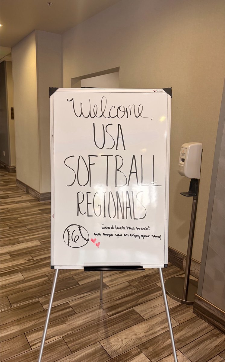 coachevar's tweet photo. Made it to Oklahoma City! Excited to coach USA Region 6, 14U this week!!🇺🇸🇺🇸🇺🇸 https://t.co/wguTUyGq3P