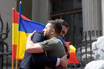 JLDeCus1's tweet photo. ESTA ES LA SOBERANIA ESPAÑOLA: https://t.co/3iI069duX7