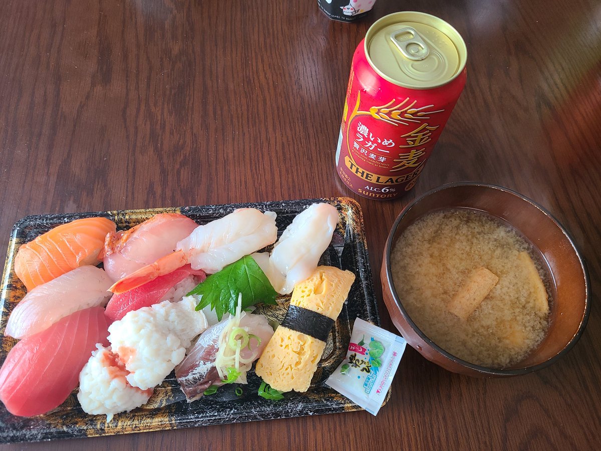 hirokazkun tweet picture