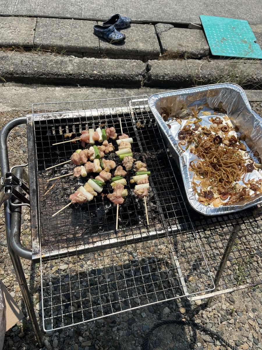 rabbithouse14's tweet photo. 昨日もよく飲み、よく食べ
よく遊びました🥰
ウェイクボードなんと今回は立てたぞ😆
ま、ちょっと進んで波に取られてすぐ転びましたが、日々成長(=´∀｀)てことで

おはようございます🐰☀️
今週乗り切れば連休㊗️
今日も1日元気に٩( 'ω' )وﾗﾋﾞ https://t.co/BPuIxAEnKL