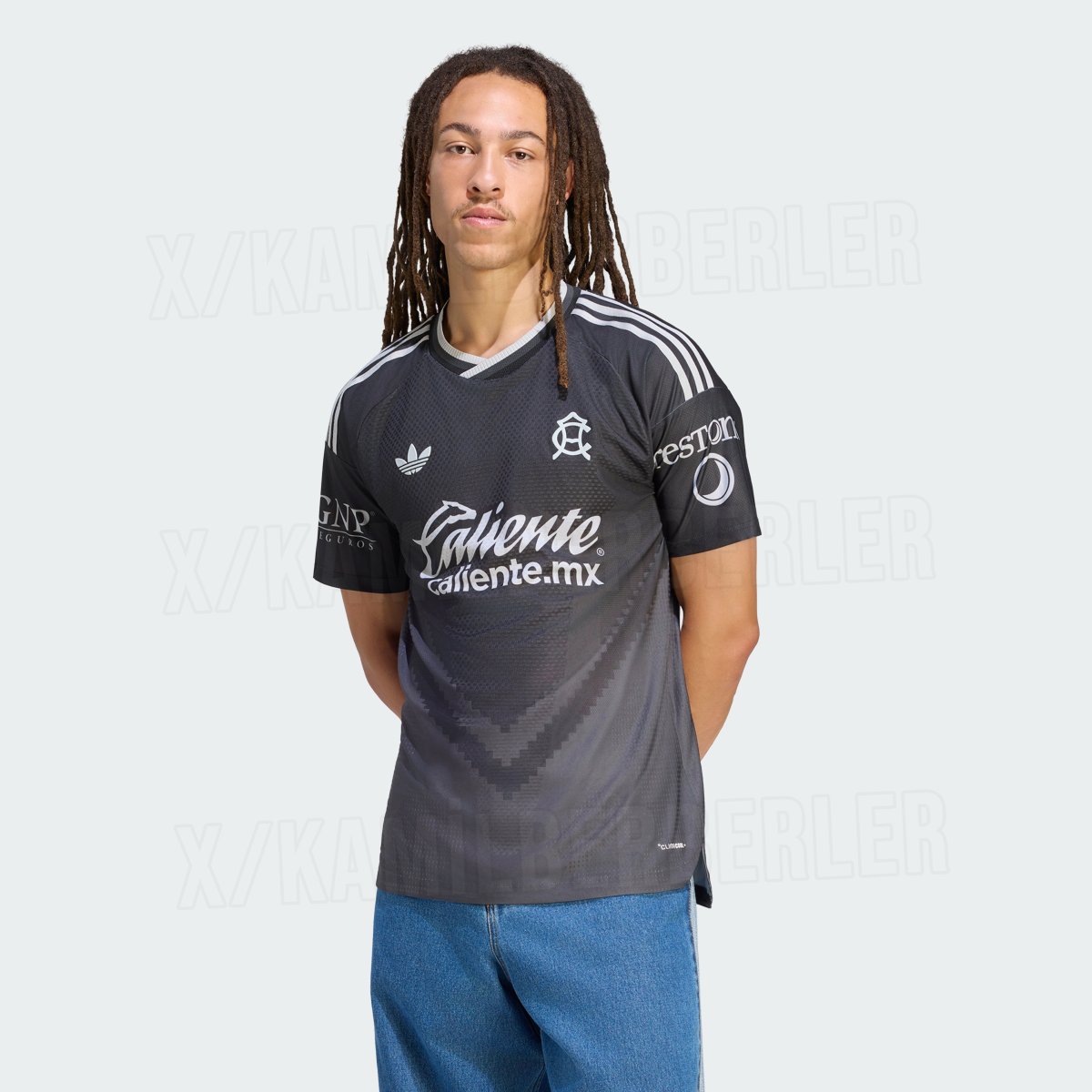KamilBerberler's tweet photo. OFFICIAL | Club América 26/27 Away Kit

A fresh take on the iconic 'Vittoria' chevron design. 🦅 https://t.co/GfmOO8CnG6