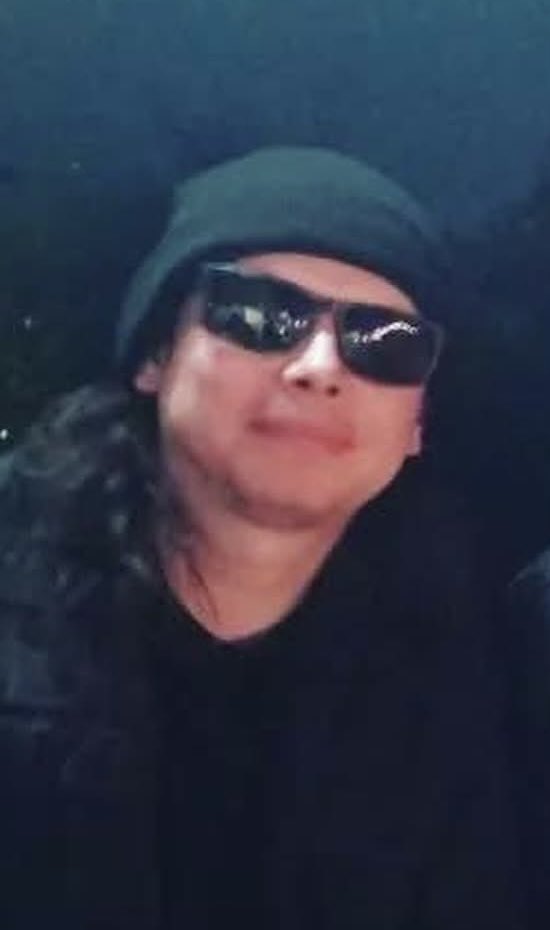 davidedrums's tweet photo. Wear a toque and shades and grow out your hair!! My advice! 😎✌🏼 https://t.co/WOvcTtqB35