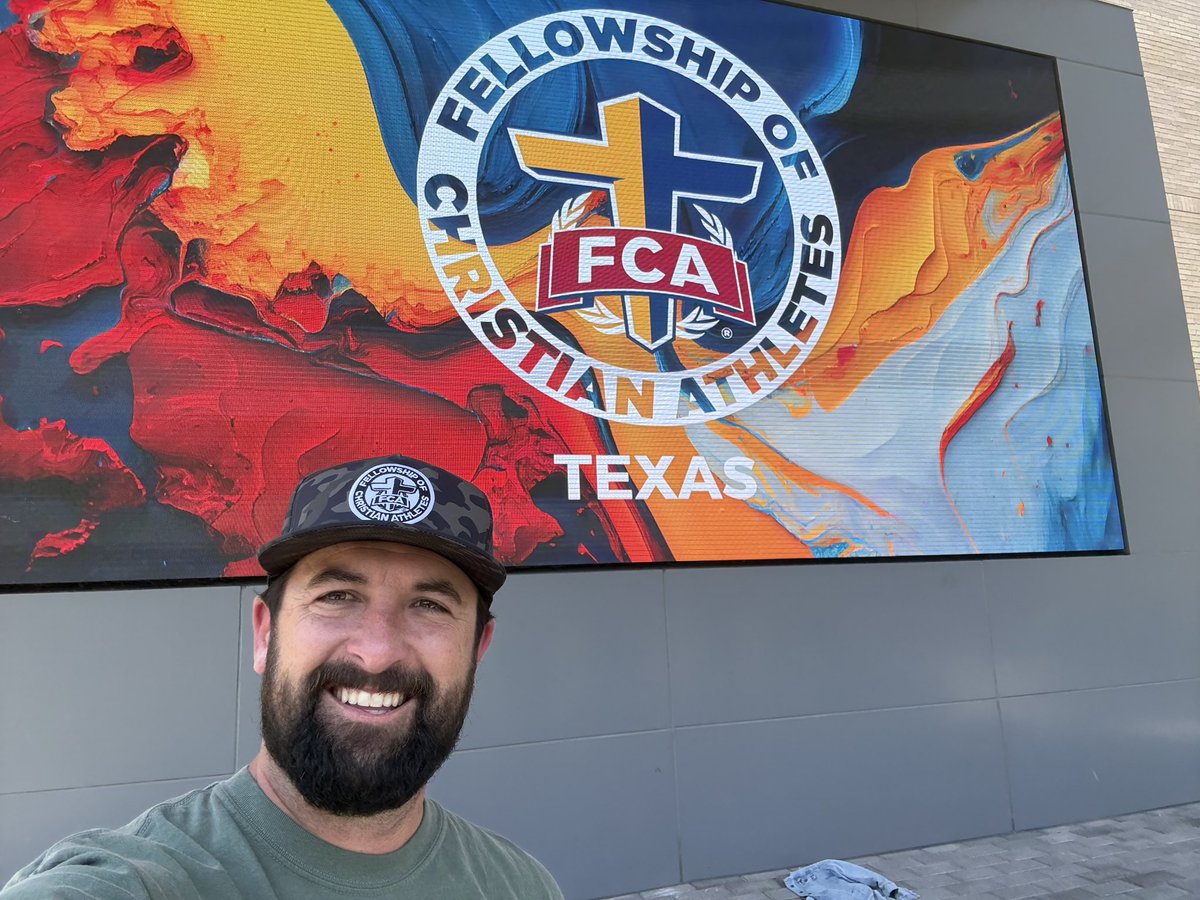 CorbinYoungFCA's tweet photo. By the grace of God, I’m thankful to be kicking off my 17th year with FCA and 10th football season at Texas Tech.

I’m more excited to max out every moment than ever, because I love our people and believe in the mission we’re pursuing together.
#E3discipleship #TeamFCA #WreckEm https://t.co/AMFP1pohcr