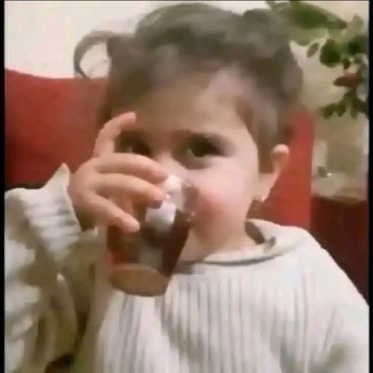 olaHas40436's tweet photo. الليلة لو زول قال لي السلام عليكم 
بقول ليهو الكهربا قاطعة🤣🤣 
#الكهرباء #السودان https://t.co/QN4PETEsaG