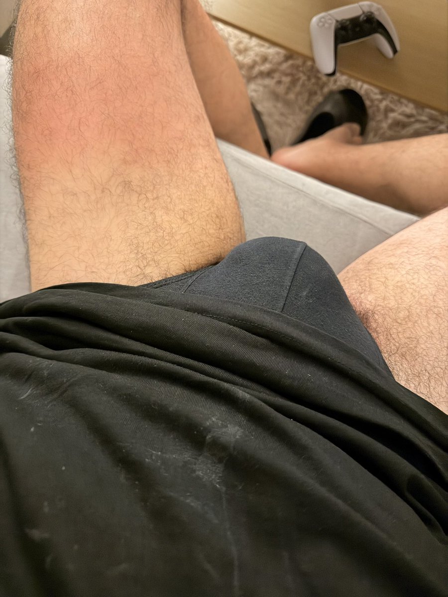 AnotherItalian_'s tweet photo. Qualcuno mi si è strusciato un po’ troppo addosso https://t.co/wGcANldPVe