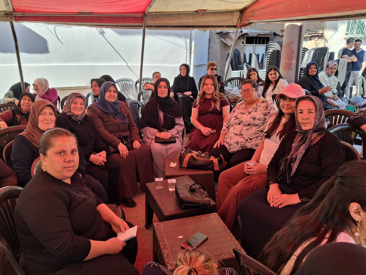 SandikliAkKadin's tweet photo. Ergüven ve ailesinin kıymetli evlatları Fahriye &amp; Okan'ın düğün merasimine Kadın Kolları Başkanımız Sevim Ulusoy, belediye başkanımızın eşi Nurdane Hanım ve yönetim kurulu üyelerimiz ile katılarak mutluluklarına ortak olduk.
 hayırlı olsun inşallah. https://t.co/pD0SfKxwdj