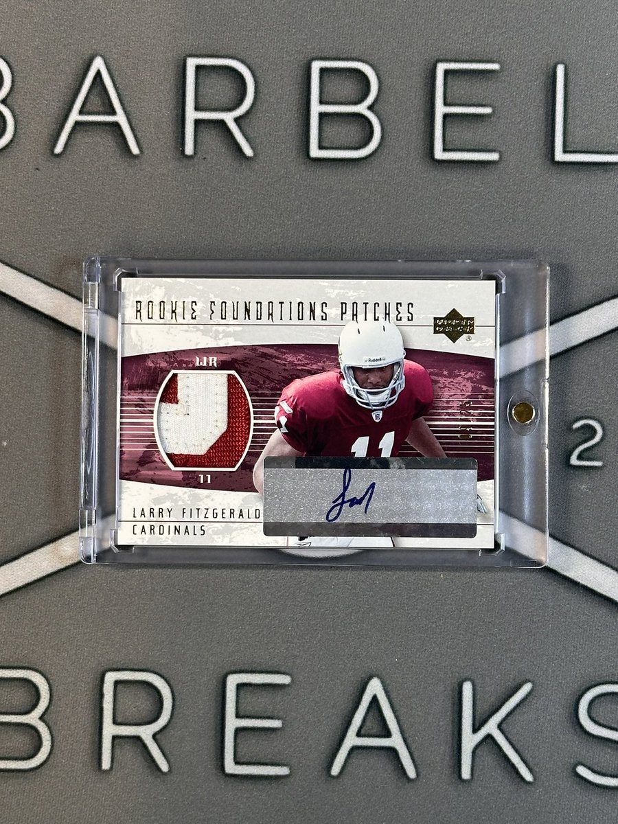 BarbellBreaks's tweet photo. Some pickups from the @nsccshow Quick reminder: break night is tomorrow instead of tonight! Resurgence Football &amp; TC/Tribute Baseball are filling up nicely! Thank you all! https://t.co/iJJXGZq1D8 https://t.co/h4duKKzuKd