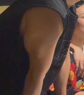 seokingdk's tweet photo. biceps so iconic you don’t even need to see his face https://t.co/HFyWx4EGsH