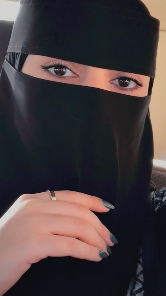 p3sgrw's tweet photo. ايش يعجبك أكثر شيء في جسم المرأة

رد777055329 https://t.co/od6WOvN9Gs