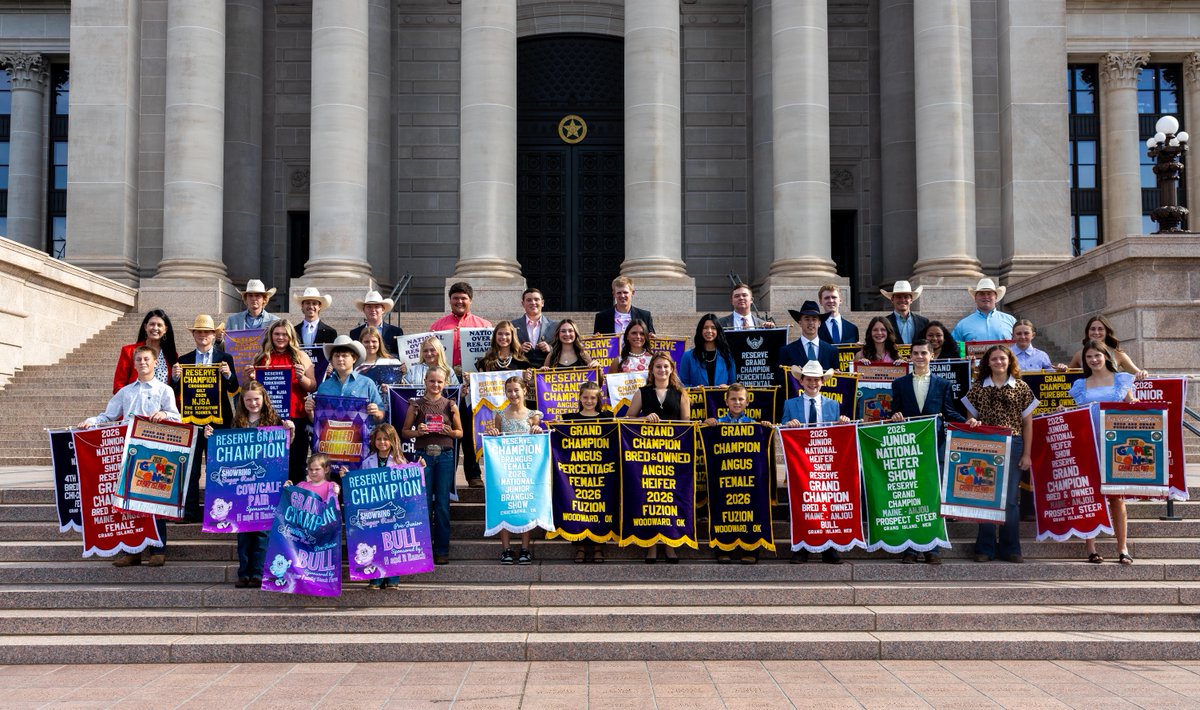 Okpork's tweet photo. 🗣️ Sunday Shoutout to Oklahoma's national livestock champions! 👏

A special congratulations to the exhibitors representing Oklahoma's swine industry, and thank you to Secretary Blayne Arthur and her team for celebrating the next generation of agricultural leaders.

📸 ODAFF https://t.co/IfdYNr8ixi
