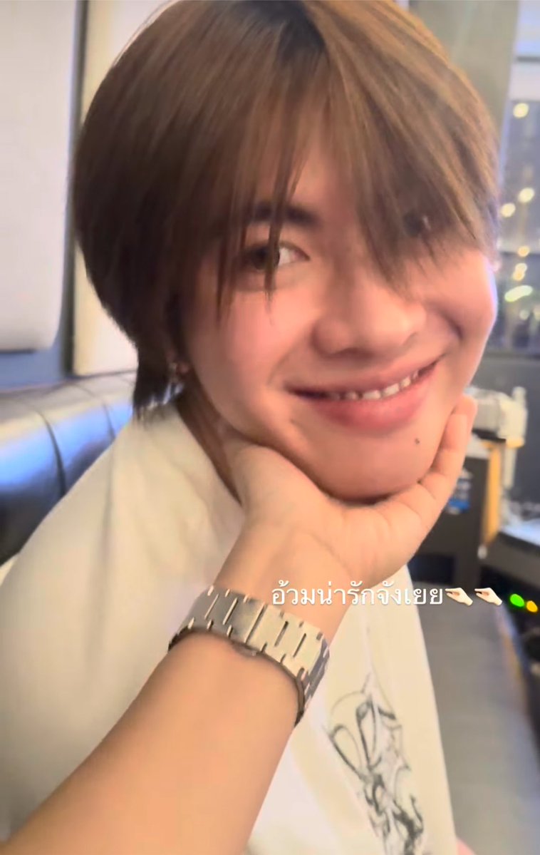 t13thsep's tweet photo. ต่อคิวที่ไหน https://t.co/v72D1X5mC2
