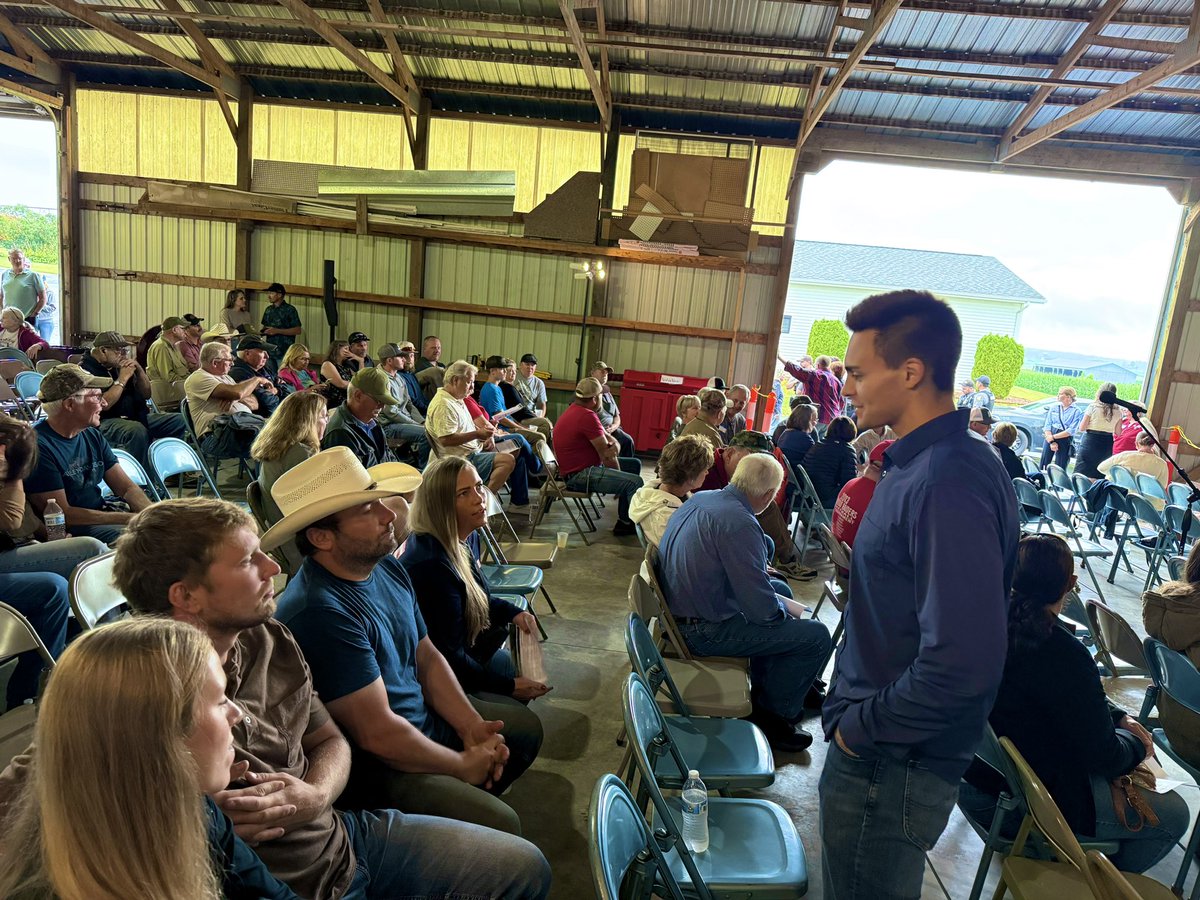 MikeAlfonsoWI's tweet photo. I am grateful to everyone who spoke at the Whitmore Family Farm in Barron County for a town hall on the encroaching Sandhill Solar Project.

Our beautiful, productive farmland is no place for industrial-scale wind and solar developments! https://t.co/P7GZ7X7sK8