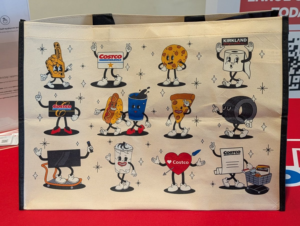 sn4pplejacks's tweet photo. these new costco bags look so fire https://t.co/ZzcuKe0k1z