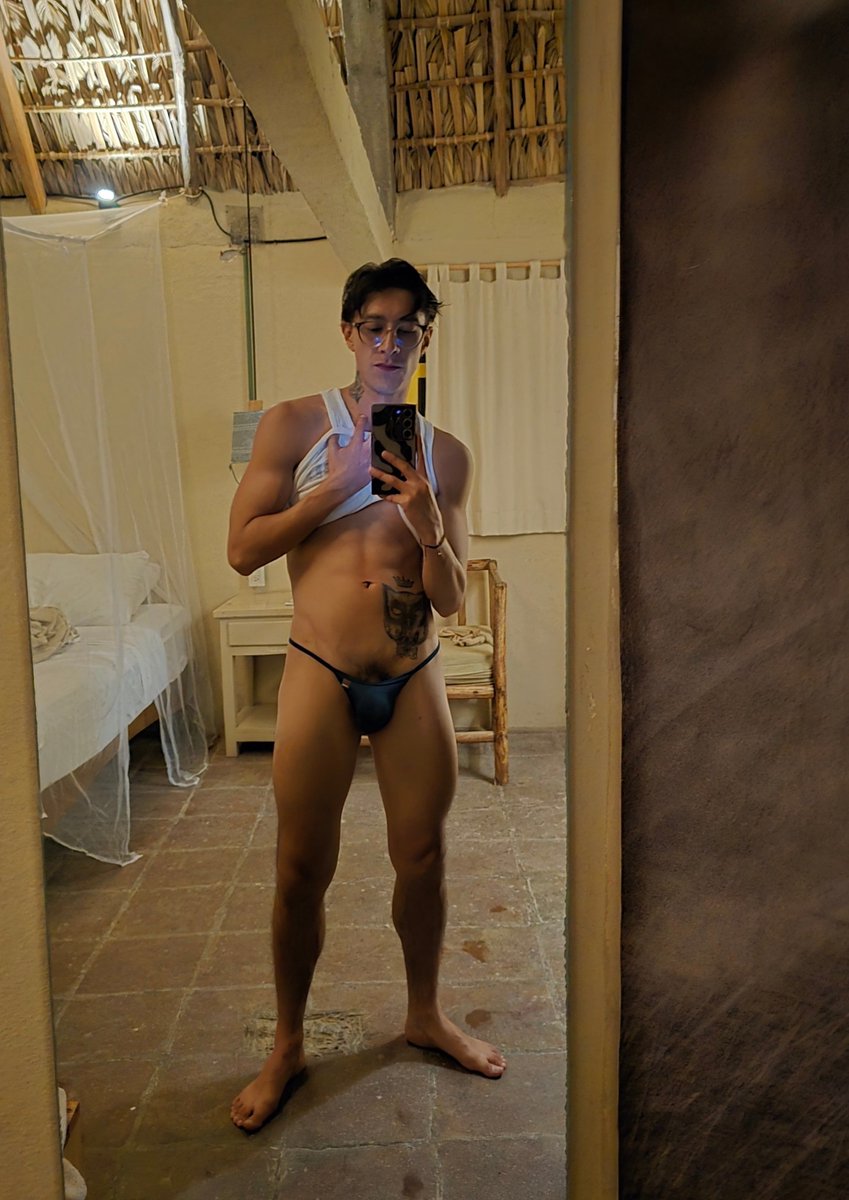 michernan23's tweet photo. Que rico es estar en zipolite 👣🤤😈 https://t.co/TMVMeqltiA