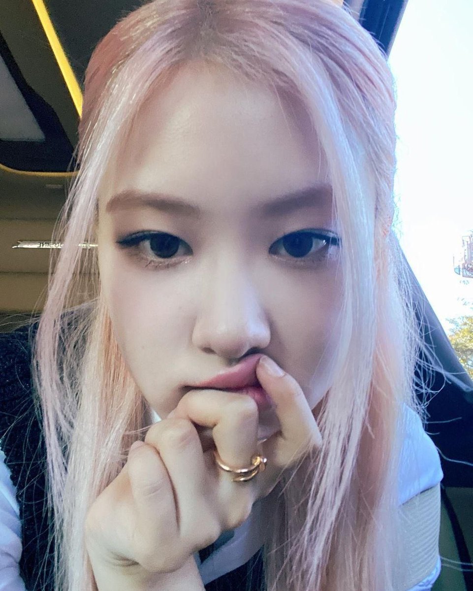chaemchim's tweet photo. https://t.co/mkX91gW9bm