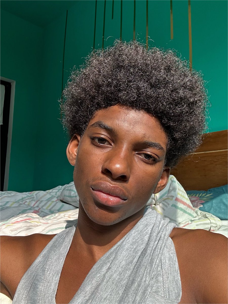 Migael_0's tweet photo. Sun on the face ☀️ https://t.co/8IqmAmD4LA