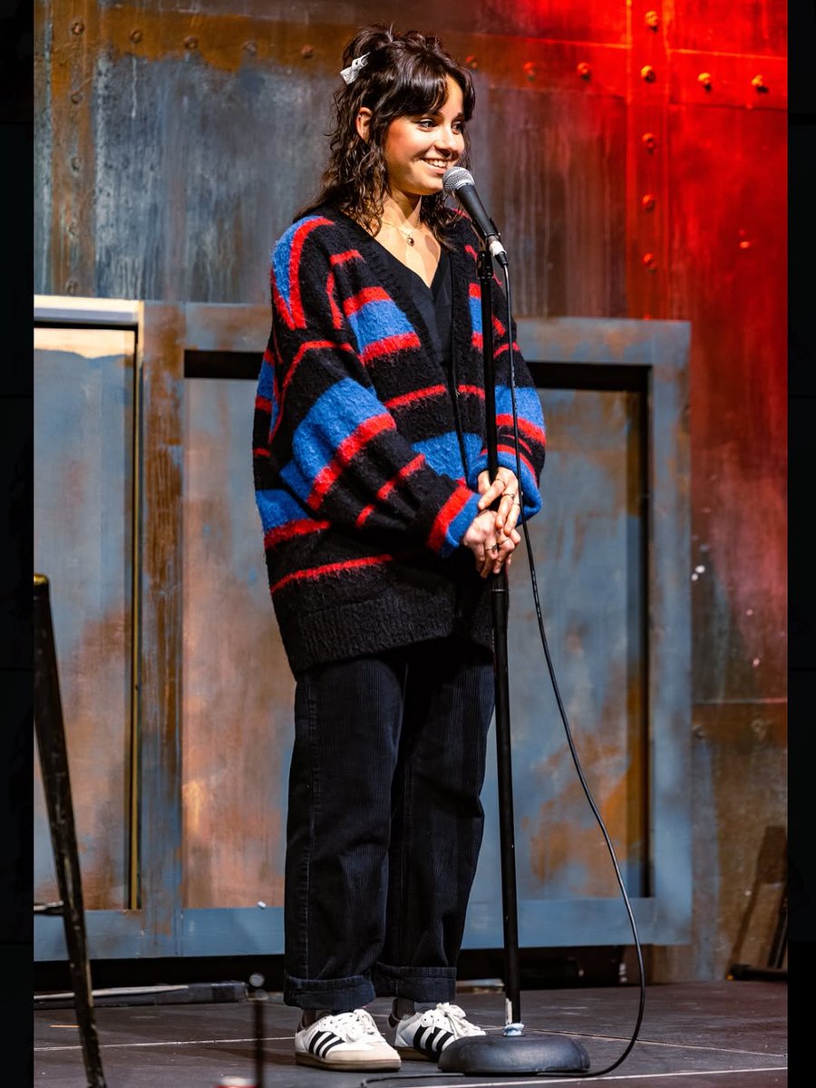 leylaingallz_'s tweet photo. One month from today!! I’m headlining in OKLAHOMA CITY 3/14 &amp; LAWTON OKLAHOMA 3/15 ⭐️ Tickets in my bio &amp; at  ⭐️
•
•
•
Thank you @ for the standup shots! 📸
•
•
✨Thank you  for the dope flyer in slide 2. If you’re not familiar with him please go check... https://t.co/tTxH4rmVCi