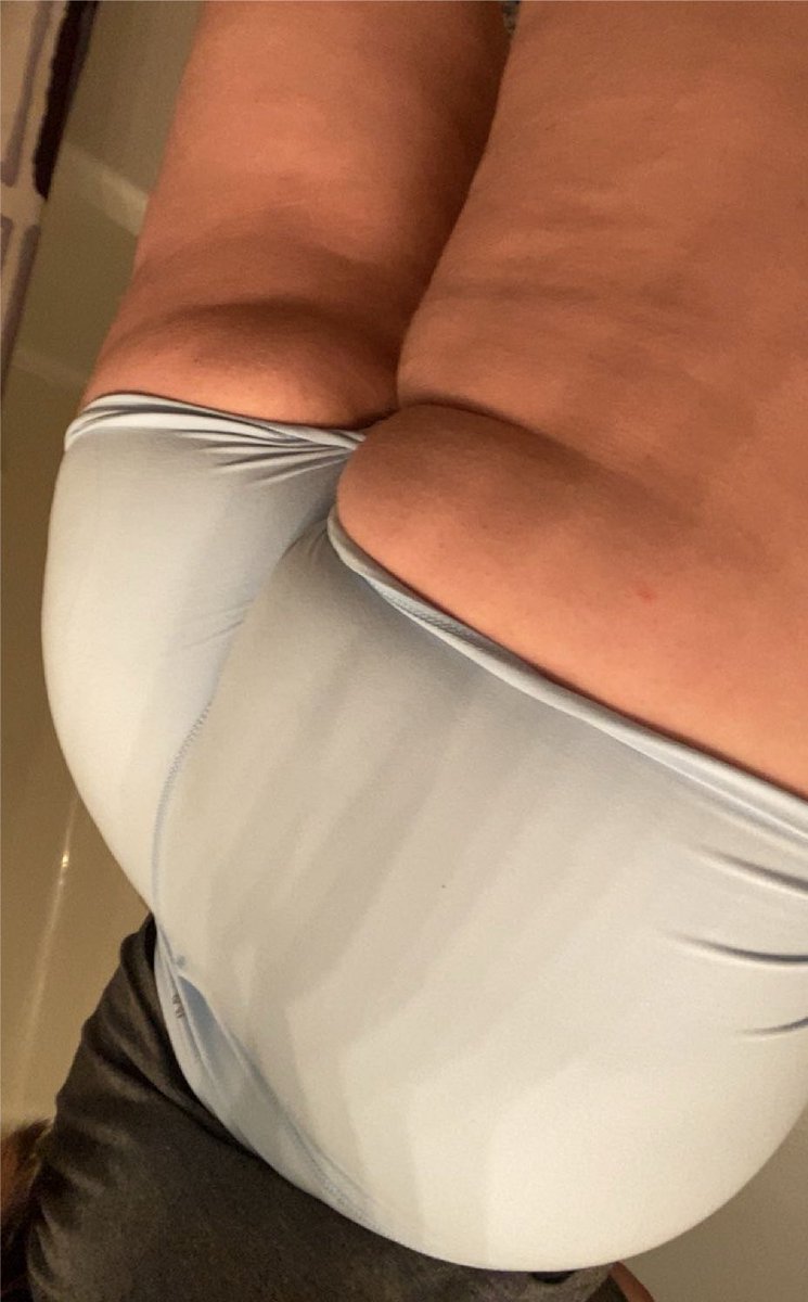 lils01234's tweet photo. Do you like this colour?? #nsfwtwtًً https://t.co/7aO1zmbawd