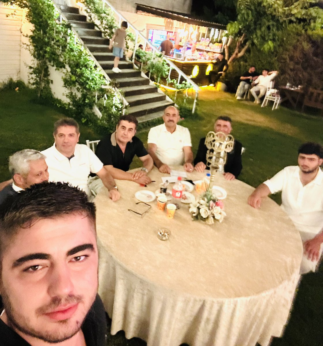 BazanIsmail's tweet photo. Yeğenlerimiz  Yasel Kuba &amp; Korhan Başlı’nın düğününe katılım Sağladık mutluluklar dilerim. https://t.co/dVd1vDKtjV