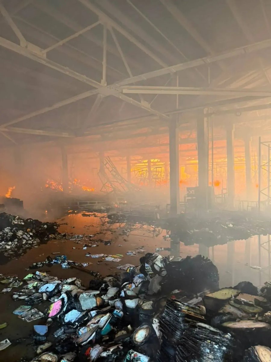 MargoGontar's tweet photo. This is about a million burned books drowning in water after firefighters finally put out the fire after Russian attack on Kharkiv , Ukraine . 

Always thought burning books was something out of dystopian novels , turned out we just needed to give it time https://t.co/ltyjuaEwJ9