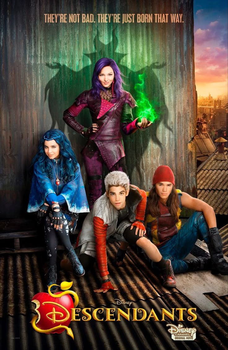 stenbroughism's tweet photo. Straight character in zombies &amp; descendants !

A 🧵 https://t.co/9rBLXpQndx