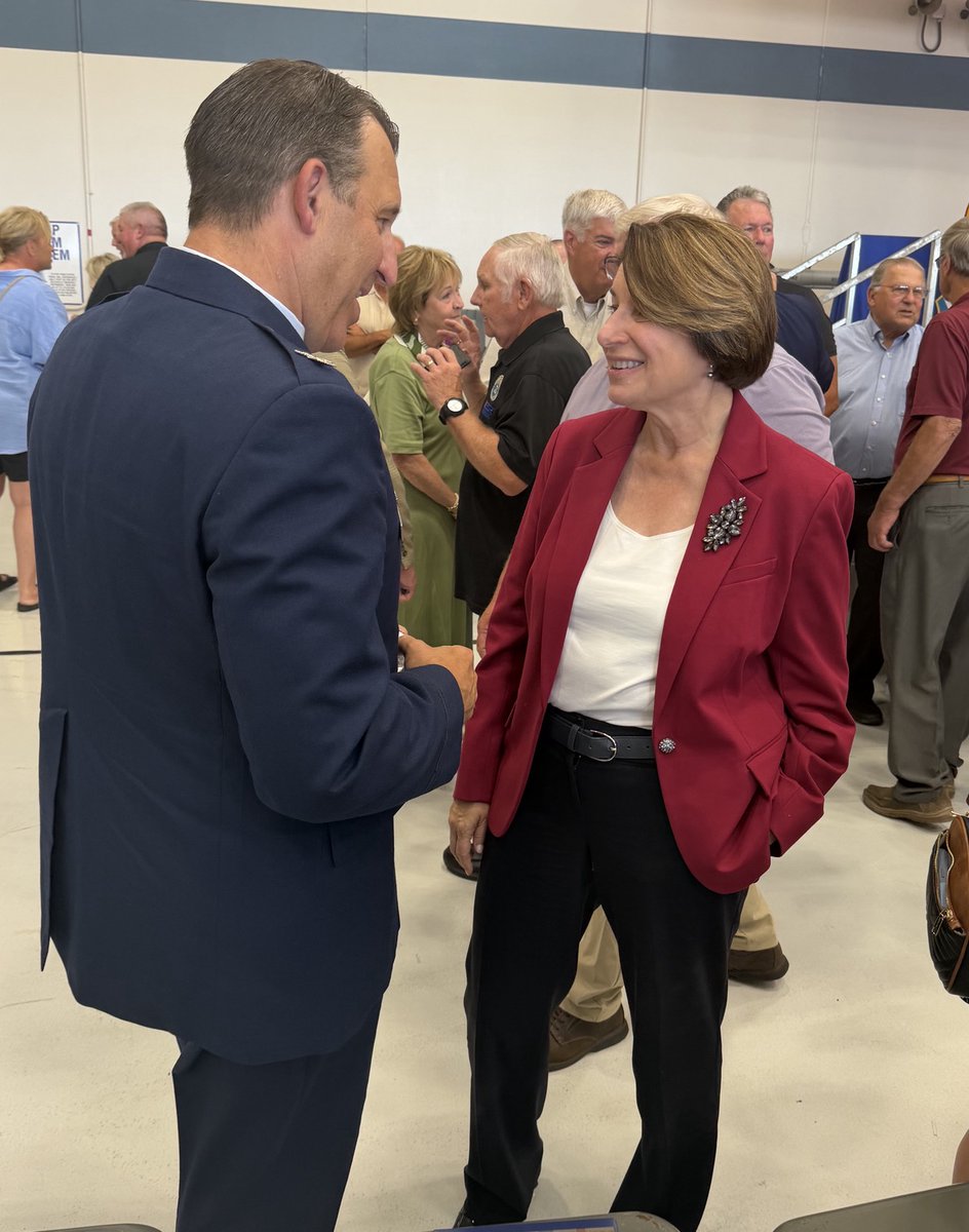 amyklobuchar's tweet photo. It was an honor to join the 148th Fighter Wing in Duluth for its Change of Command ceremony. Thank you to Colonel Aysta for your outstanding leadership, and congratulations to Colonel Grayson as you take command of one of the finest National Guard units in the nation. I'll keep working to ensure the 148th has the resources it needs to carry out its critical mission.