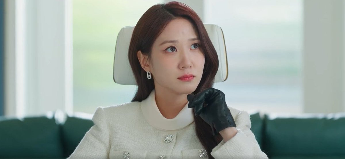 kdramamiss's tweet photo. park eunbin's beauty is radiating all over the screen https://t.co/FuGgT1iHKb