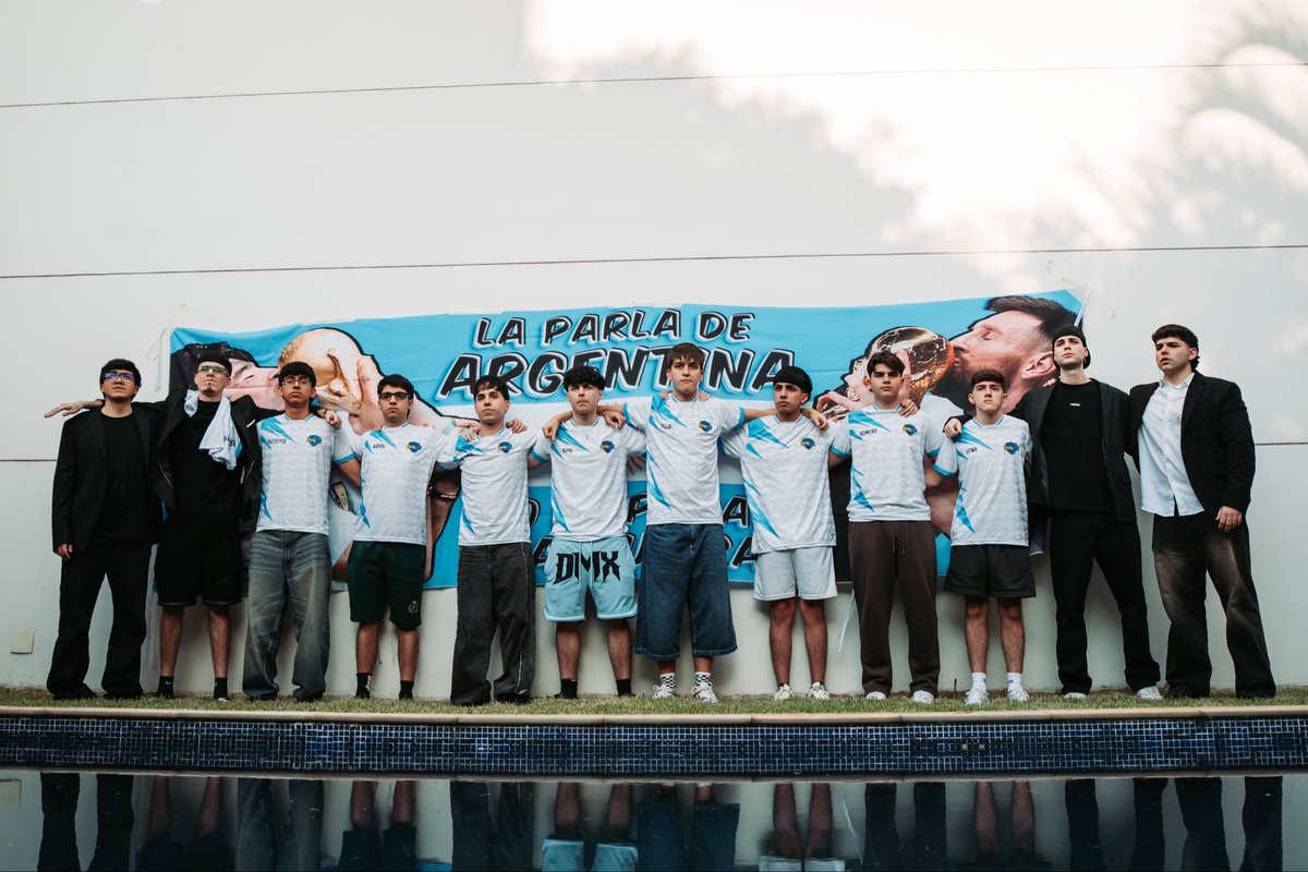 gorilonfn's tweet photo. DÍA 2 DE CLASIFICATORIO AL MUNDIAL, VAMOS NOSOTROS. 🇦🇷

YA EN VIVOOOO ⬇️ https://t.co/6FkQWDYH55