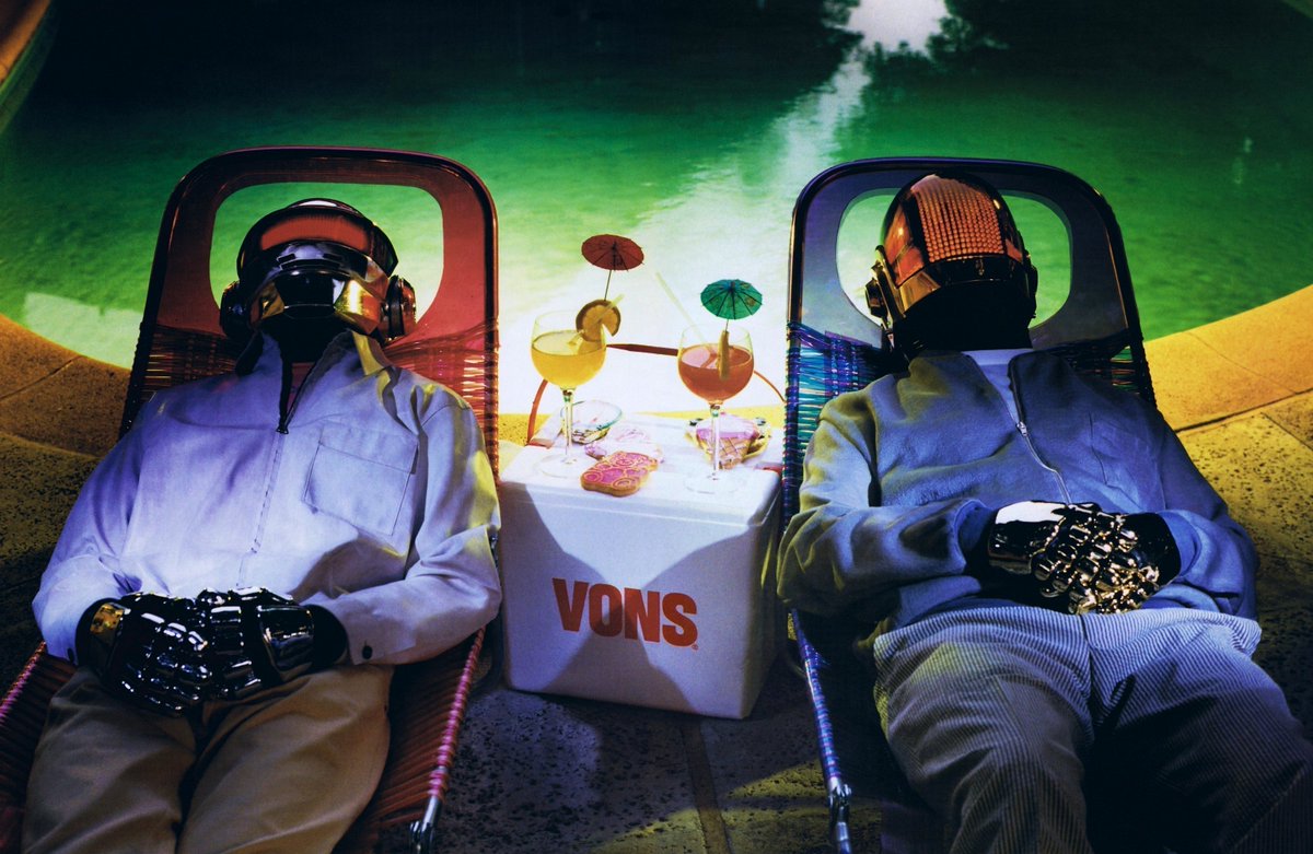 DaftpunkDaily's tweet photo. gun to your head thomas or guy man https://t.co/YXajPmOxcM