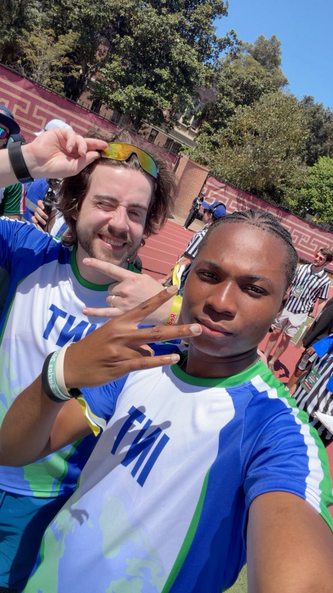 rynenzo's tweet photo. STREAMER GAMES DAY 2 https://t.co/ipH9GgDxxY https://t.co/ziudcAunRz