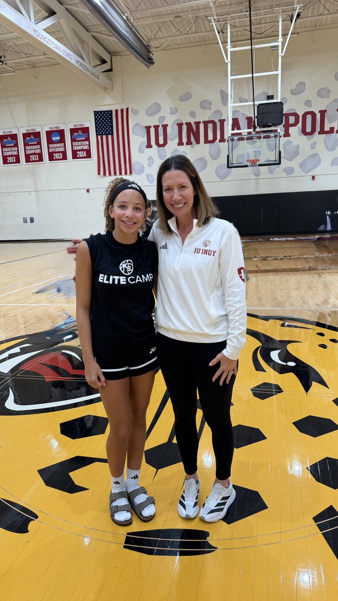 KaiyaBoone29's tweet photo. Thanks @iuindy_wbb and @CoachKateBruce for having me at camp today. Loved the energy and competition! https://t.co/iG80eCy1Yd