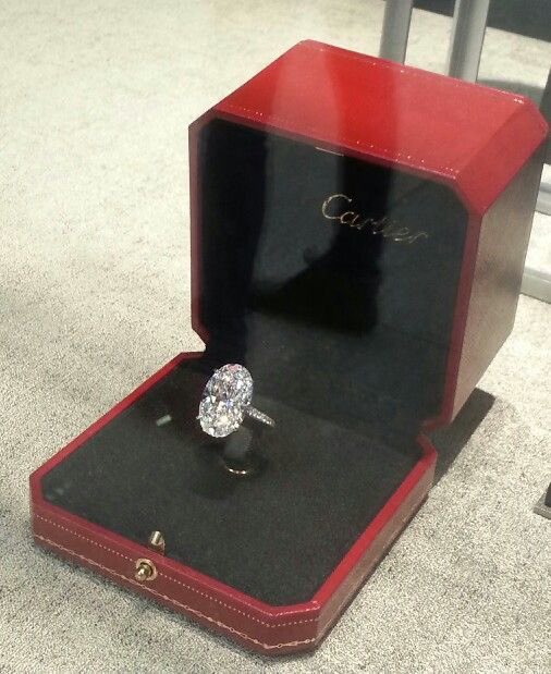 1leio's tweet photo. cartier ring 💍 https://t.co/Ob9ABN7lxH